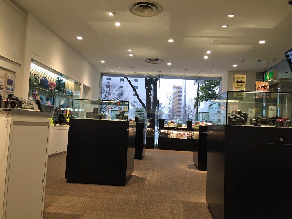 Nikon サービスセンター (1)