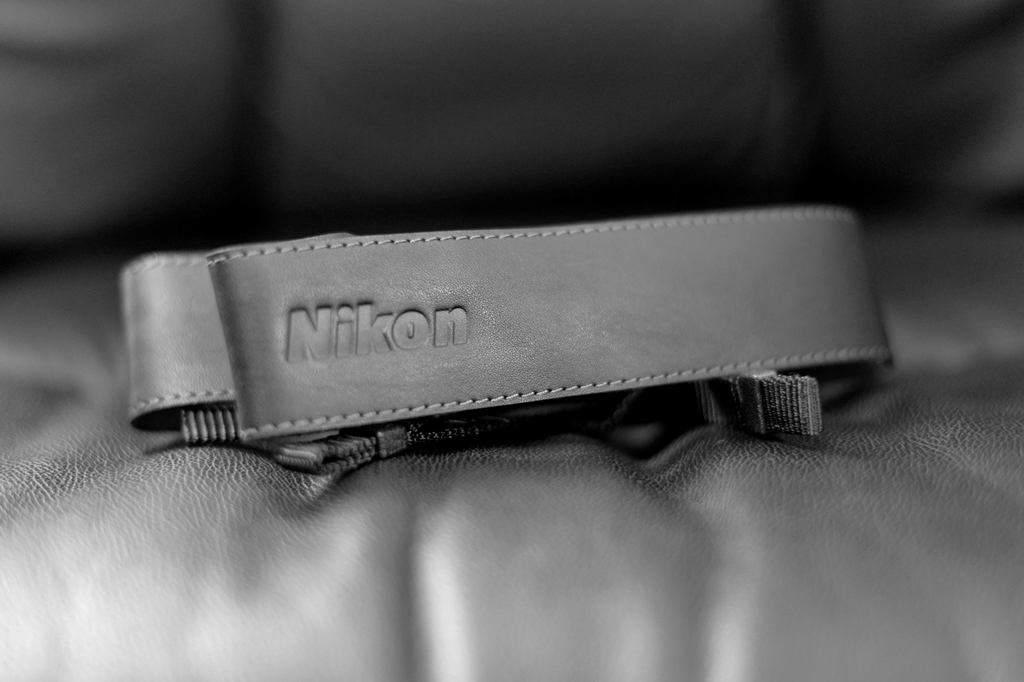 Nikon 非売品ストラップ