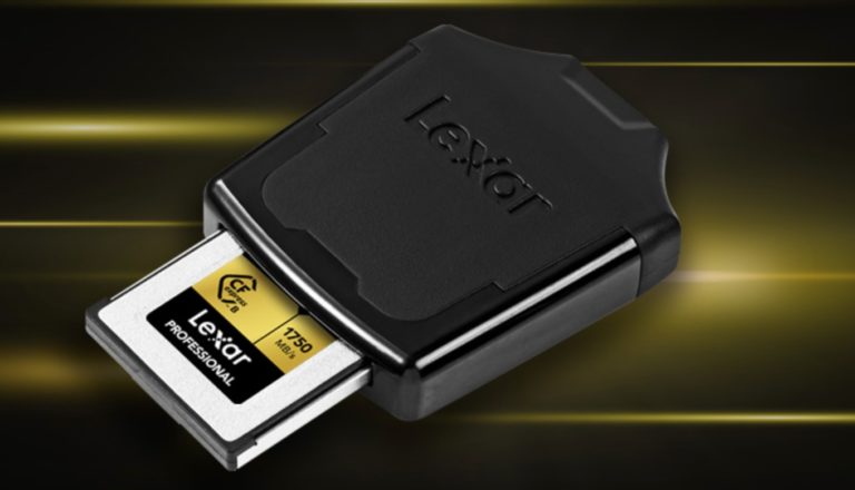 Lexar® Professional CFexpress™ Type B USB 3.1 カードリーダー