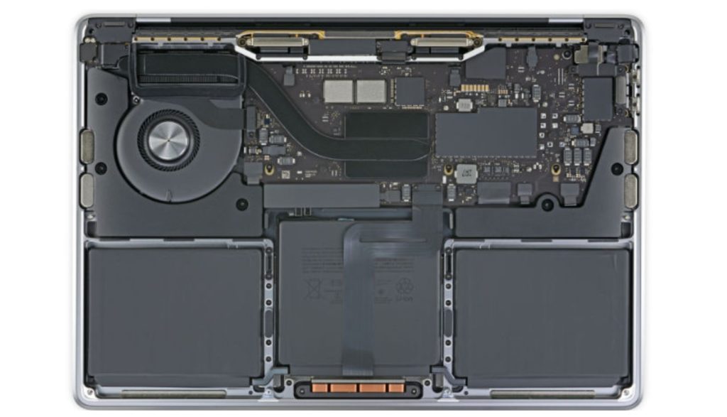 M1チップ搭載 13インチ MacBook pro