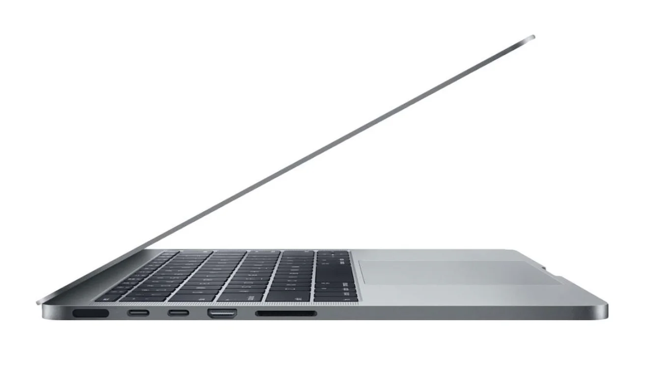 MacBook  Pro 2021 。今年9月頃発売、SDカードリーダー復活の可能性も