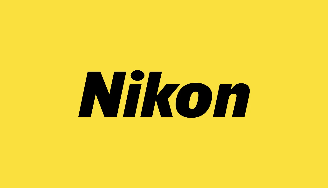 デジタルカメラの世界市場シェア、2020年もNikonは 3位。